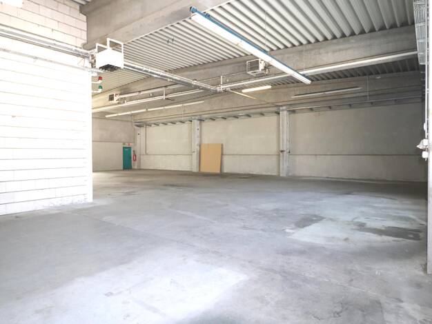 Lagerhalle zur Miete 3,47 € 850 m² Lagerfläche Geroldsgrün Geroldsgrün 95179
