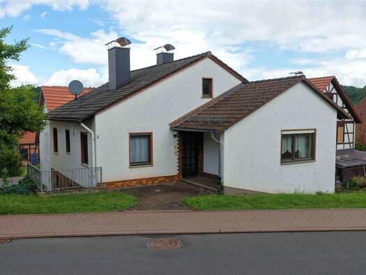 Bungalow zum Kauf 89.000 € 4 Zimmer 90 m² 493 m² Grundstück frei ab sofort Weißenborn Weißenborn 37299