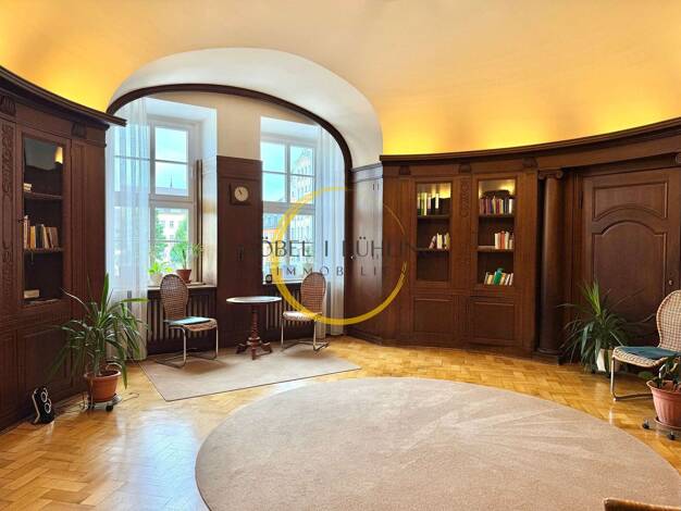 Wohnung zur Miete 830 € 4 Zimmer 131,8 m² Weida Weida 07570