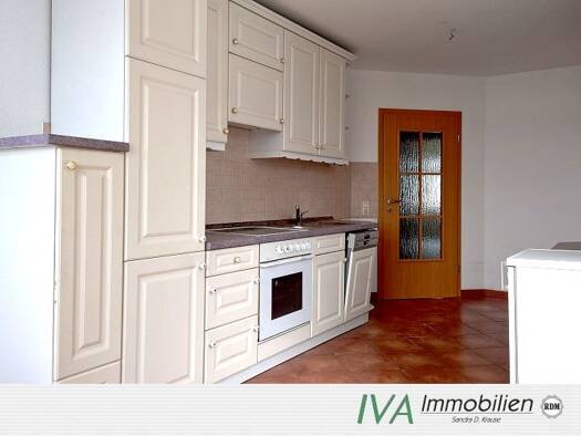 Wohnung zur Miete 618 € 3 Zimmer 95 m² 3. Geschoss frei ab sofort Hauptstraße Innenstadt Riesa 01587