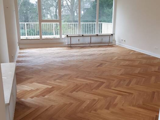 Penthouse zur Miete 2.600 € 5 Zimmer 150 m² Geschoss 1/2 frei ab 01.02.2026 Nienstedten Hamburg 22609