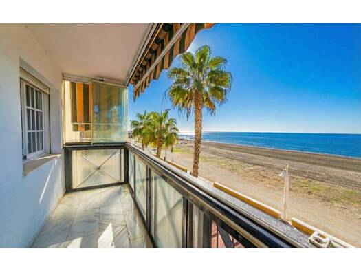 Wohnung zum Kauf 650.000 € 3 Zimmer 87 m² 2. Geschoss Rincón de la Victoria 29730