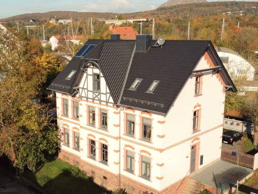 Wohnung zur Miete 800 € 5 Zimmer 124 m² Hüttenstraße 7 Sangerhausen 06526