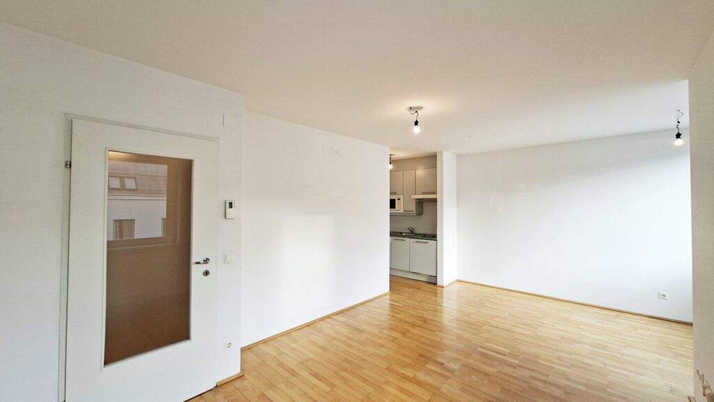 Wohnung zur Miete 741 € 2 Zimmer 43,6 m² 5. Geschoss frei ab sofort Teschnergasse Wien 1180