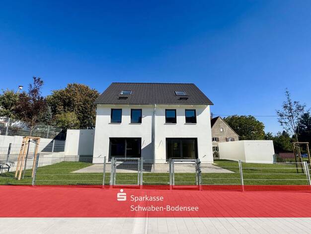 Doppelhaushälfte zum Kauf provisionsfrei 629.000 € 4 Zimmer 127 m² 187,4 m² Grundstück frei ab sofort Nornheim Günzburg 89312