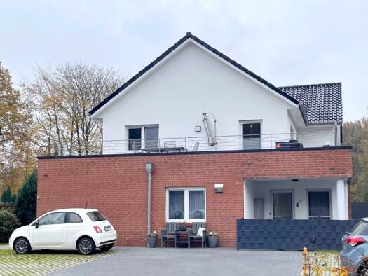 Wohnung zur Miete 940 € 4 Zimmer 105 m² Papenburg 26871