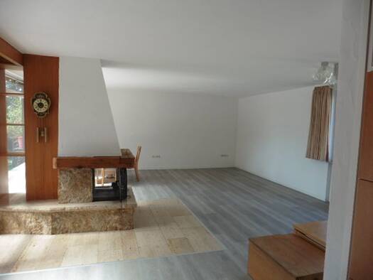 Wohnung zur Miete 1.850 € 5,5 Zimmer 175 m² EG frei ab sofort Nikolausweg 12 Höchberg 97204