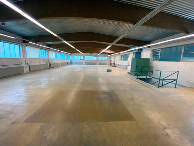 Lagerhalle zur Miete 4 € 369 m² Lagerfläche Gosbach Bad Ditzenbach 73342