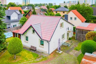 Einfamilienhaus zum Kauf 490.000 € 5 Zimmer 127,3 m² 755 m² Grundstück Marzahn Berlin 12685