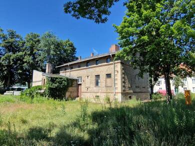 Haus zum Kauf provisionsfrei 600.000 € 11 Zimmer 2.037 m² Grundstück Potsdam 14471
