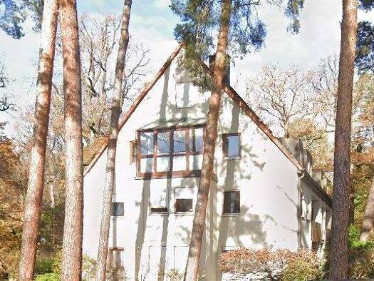 Wohnung zur Miete 600 € 2 Zimmer 49,9 m² 1. Geschoss frei ab 01.06.2026 Burgberg Erlangen 91054