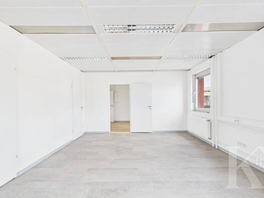 Bürogebäude zur Miete 570 € 3 Zimmer 94,9 m² Bürofläche Güdingen Saarbrücken 66130