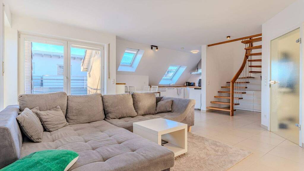 Maisonette zum Kauf 285.000 € 3 Zimmer 77,2 m² frei ab sofort Kernstadt Paderborn 33102