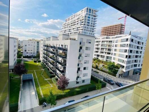 Studio zur Miete 1.590 € 2 Zimmer 85 m² 5. Geschoss frei ab sofort Gallus Frankfurt (Main) 60326