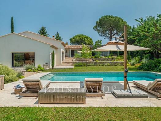 Haus zur Miete auf Zeit 25.000 € 8 Zimmer 420 m² Le Village Valbonne 06560