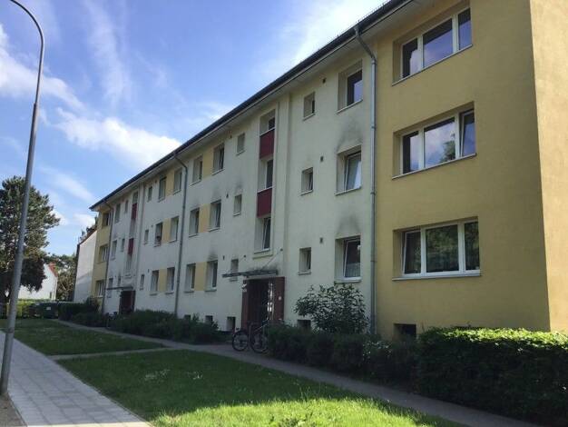 Wohnung zur Miete 951 € 3,5 Zimmer 80,8 m² 2. Geschoss frei ab 31.10.2026 Marliring 24 St. Gertrud Lübeck 23566