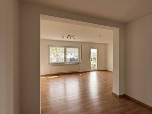 Haus zur Miete 1.180 € 4 Zimmer 122 m² 100 m² Grundstück frei ab sofort Waldstraße 13 Binsfeld 54518