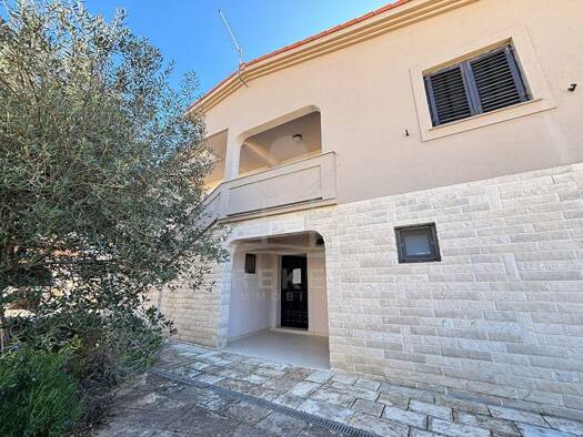 Doppelhaushälfte zum Kauf 699.000 € 9 Zimmer 235 m² 406 m² Grundstück Mandre 23250