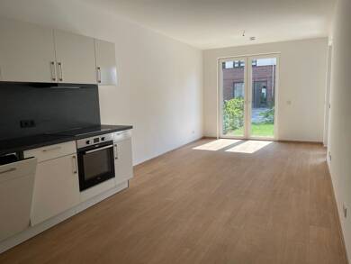 Wohnung zur Miete 750 € 2 Zimmer 56,6 m² 2. Geschoss frei ab 01.09.2025 Kötzschenbroder Straße 23 Kaditz (Riegelplatz) Dresden 01139