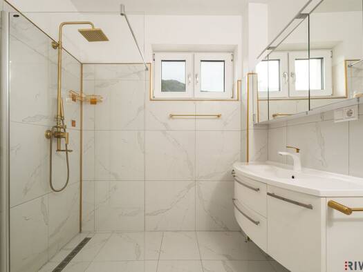 Wohnung zum Kauf 265.000 € 3 Zimmer 71 m² 1. Geschoss frei ab sofort Hainburg a.d. Donau 2410