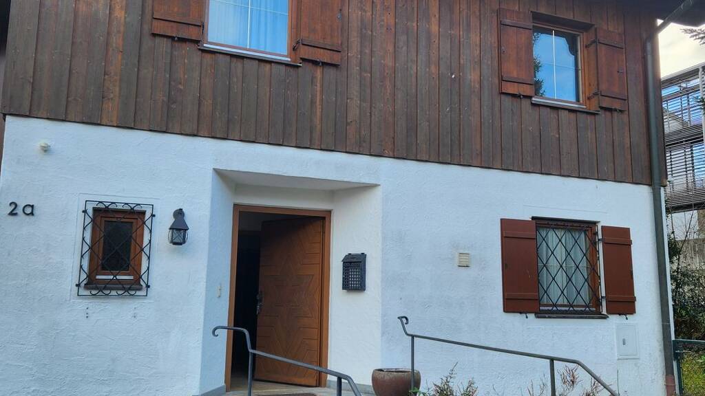 Doppelhaushälfte zum Kauf provisionsfrei 934.000 € 5 Zimmer 168 m² 575 m² Grundstück Bayerisch Gmain 83457