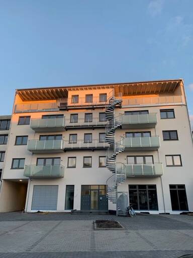 Wohnung zur Miete 845 € 2 Zimmer 79,4 m² 3. Geschoss frei ab 01.06.2025 Kernstadt Paderborn 33098