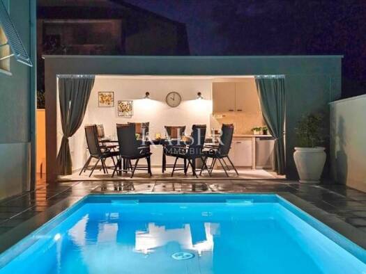 Haus zum Kauf 850.000 € 9 Zimmer 270 m² Savudrija, Umag Zambratija