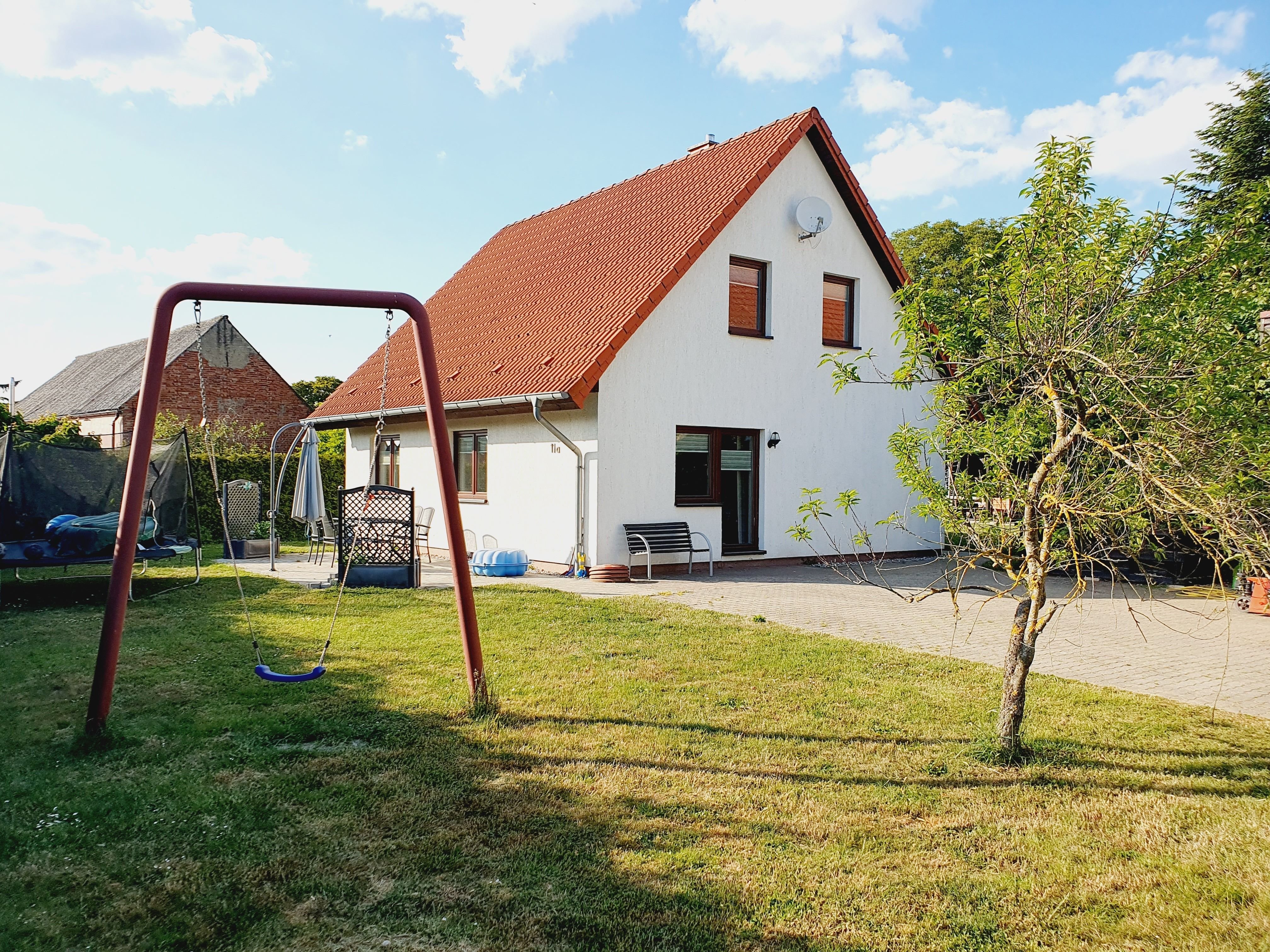 Einfamilienhaus zum Kauf 229.000 € 5 Zimmer 108 m²<br/>Wohnfläche 877 m²<br/>Grundstück 01.10.2024<br/>Verfügbarkeit Cölpin Cölpin 17094