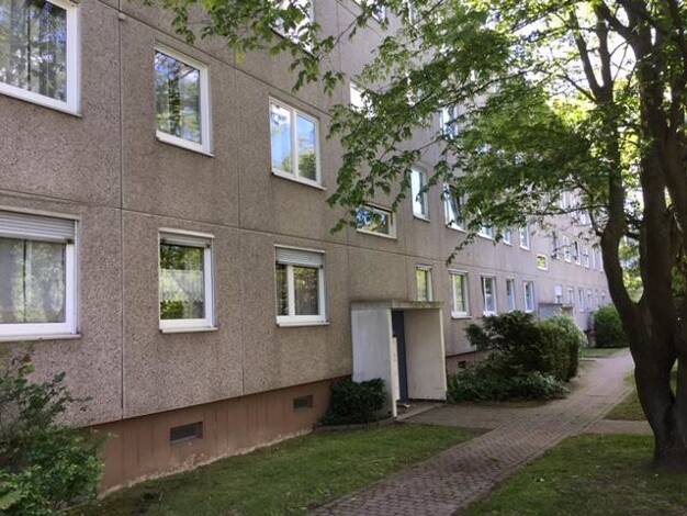 Wohnung zur Miete 642 € 3 Zimmer 77,3 m² 2. Geschoss frei ab 01.08.2025 Liegnitzer Straße 50 Waldau Kassel 34123