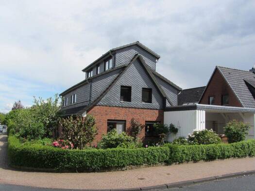 Wohnung zur Miete 695 € 4 Zimmer frei ab 01.03.2026 Sulinger Str. 43 Syke 28857