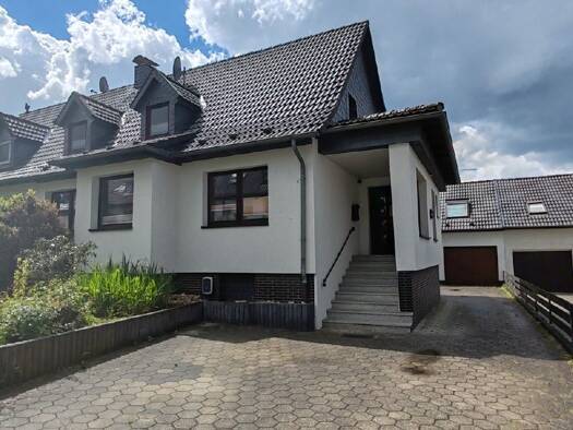 Doppelhaushälfte zum Kauf 359.000 € 5 Zimmer 163,6 m² 708 m² Grundstück Hageberg Mitte-West 38440