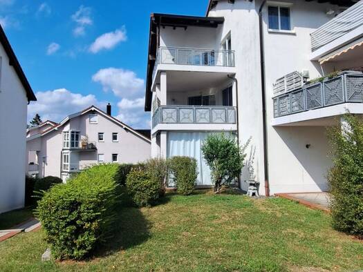 Wohnung zur Miete 690 € 2 Zimmer 74,8 m² Geschoss 1/3 frei ab 01.11.2026 Cortendorf Coburg 96450