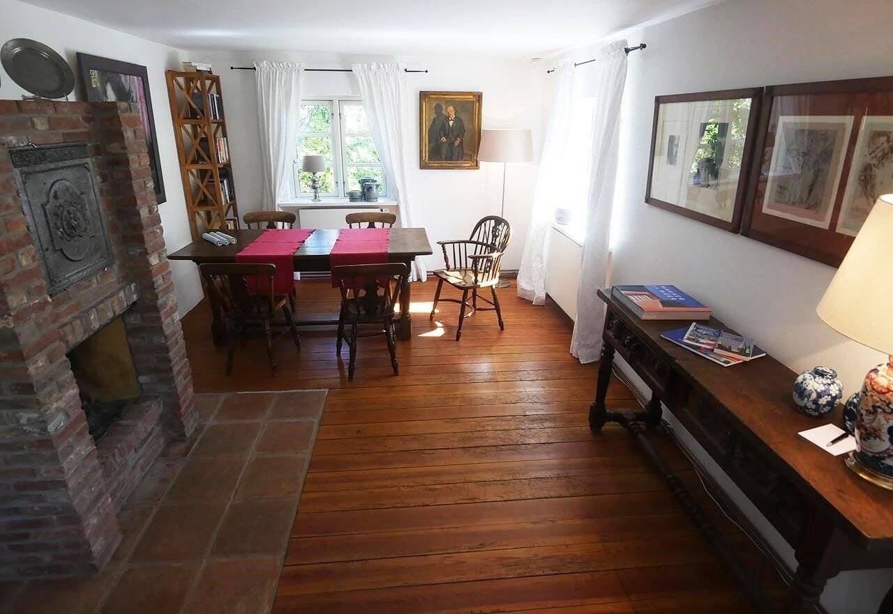 Property thumbnail 6