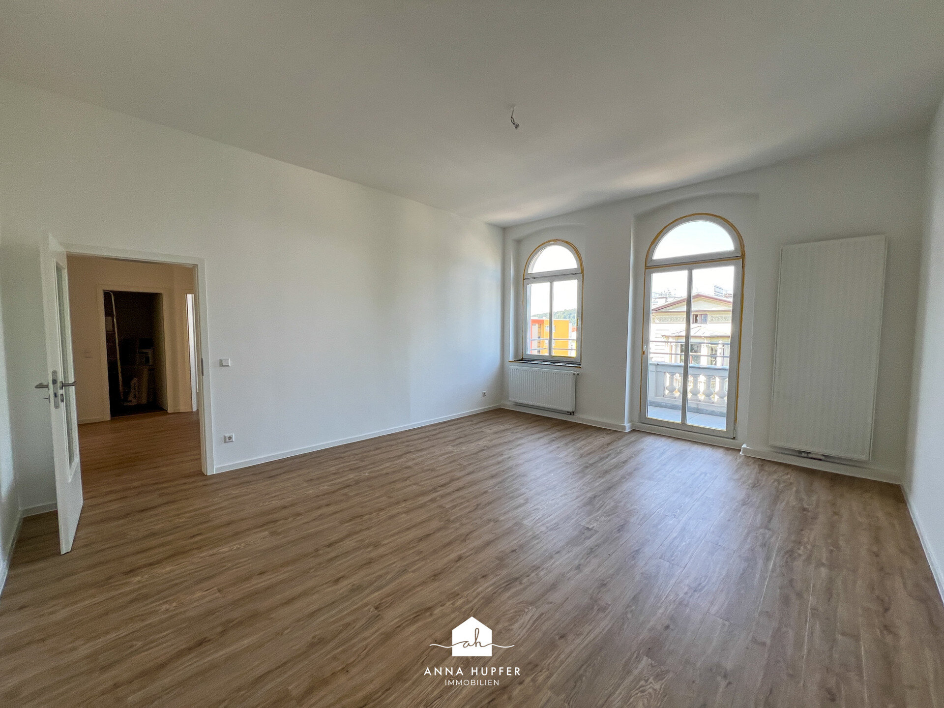 Wohnung zur Miete 750 € 3 Zimmer 83 m²<br/>Wohnfläche 2.<br/>Geschoss ab sofort<br/>Verfügbarkeit Berliner Straße 10 Clara-Zetkin-Straße / Friedrich-Engels-Straße Gera 07545