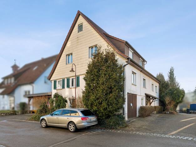 Mehrfamilienhaus zum Kauf 149.000 € 7 Zimmer 186,8 m² 362 m² Grundstück Holzhausen Uhingen 73066