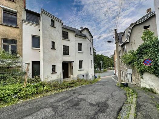 Mehrfamilienhaus zum Kauf provisionsfrei 55.000 € 9 Zimmer 228 m² 159 m² Grundstück frei ab 01.12.2025 Greiz 07973