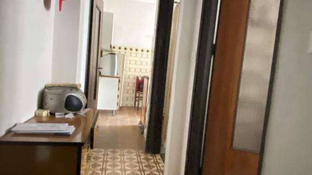 Studio zum Kauf 15.000 € 1 Zimmer 44 m² frei ab sofort Urbe 17048