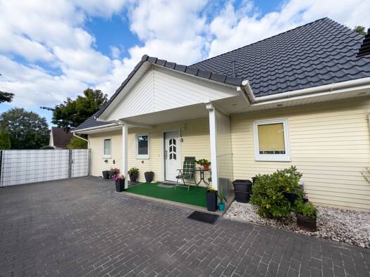 Einfamilienhaus zum Kauf 239.000 € 4,5 Zimmer 120 m² 536 m² Grundstück frei ab sofort Birkenhorst 2 Rastow Rastow 19077