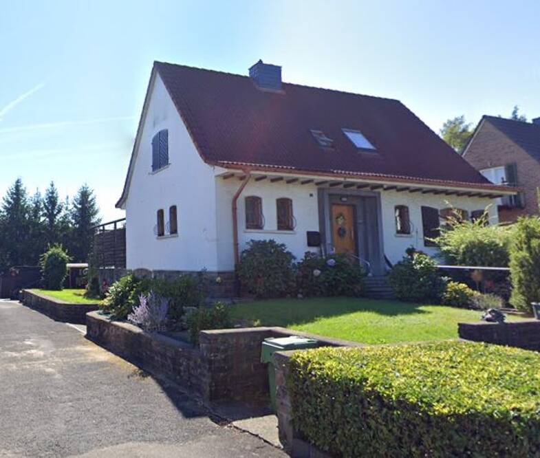 Einfamilienhaus zum Kauf 319.000 € 6 Zimmer 136 m² 636 m² Grundstück Vollmerhausen Gummersbach 51645