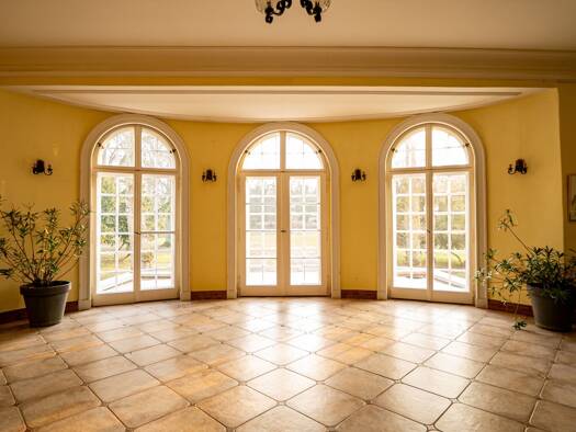 Schloss zum Kauf 1.599.000 € 20 Zimmer 2.000 m² 36.651 m² Grundstück Neustadt Neustadt (Dosse) 16845