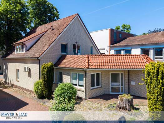 Haus zum Kauf 399.000 € 4 Zimmer 111,3 m² 704 m² Grundstück Westerstede Westerstede 26655