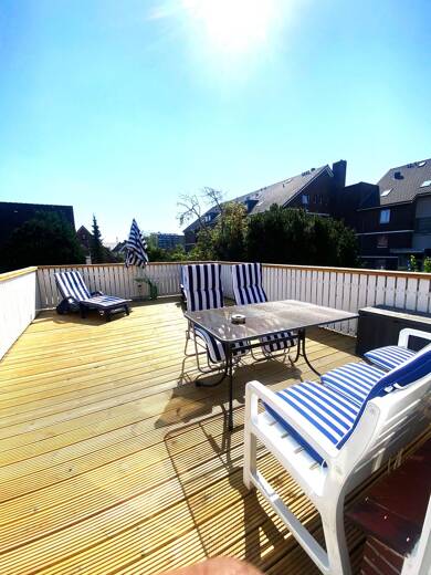 Wohnung zum Kauf 299.000 € 3 Zimmer 133,6 m² 1. Geschoss frei ab sofort Büsum 25761