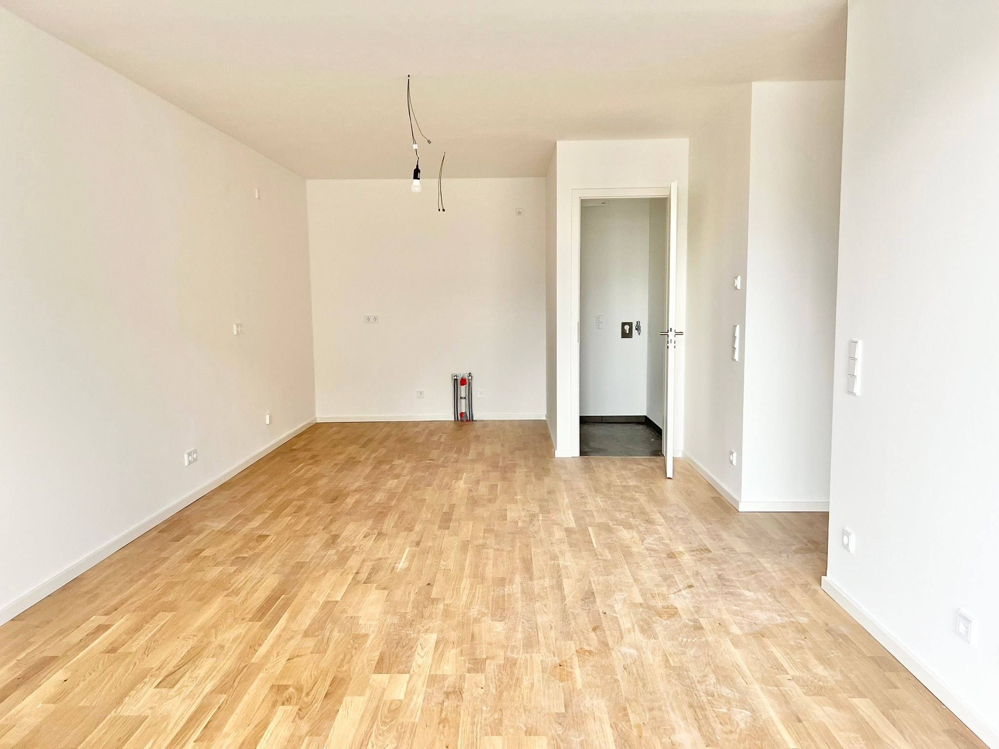 Wohnung zur Miete 1.060 € 2 Zimmer 61,9 m²<br/>Wohnfläche 01.04.2025<br/>Verfügbarkeit Dietrich-Bonhoeffer-Str. 12a Lämmerspiel Mühlheim 63165