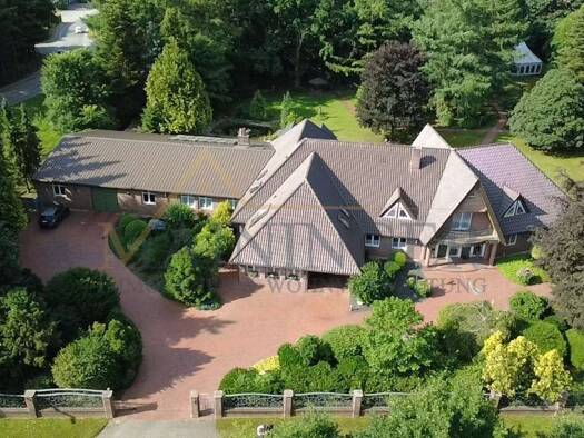 Villa zum Kauf 1.490.000 € 36 Zimmer 681 m² 11.684 m² Grundstück frei ab 01.10.2026 Werlte Werlte 49757