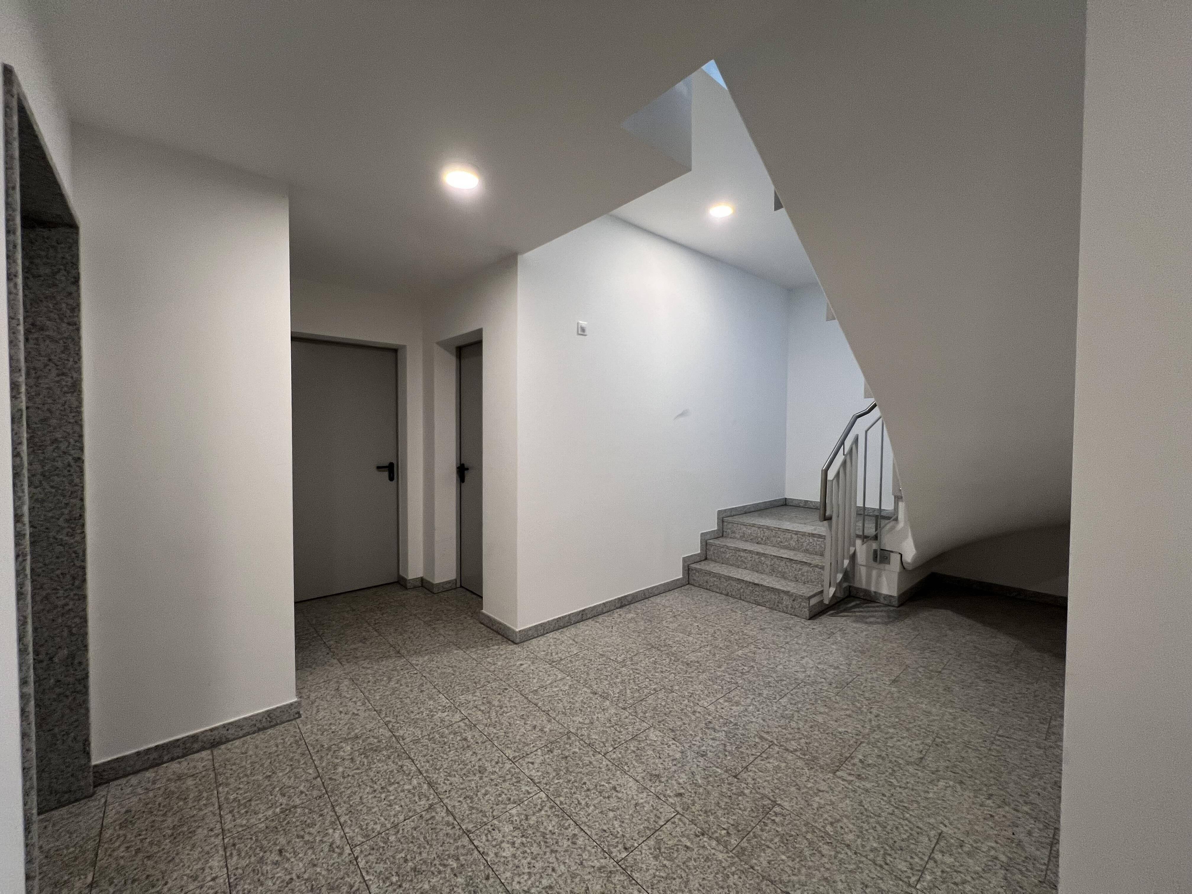 Property thumbnail 23