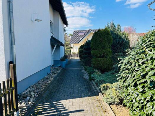 Wohnung zur Miete 950 € 3 Zimmer 90 m² frei ab 01.05.2026 Gartenstraße Ober-Wöllstadt Wöllstadt 61206