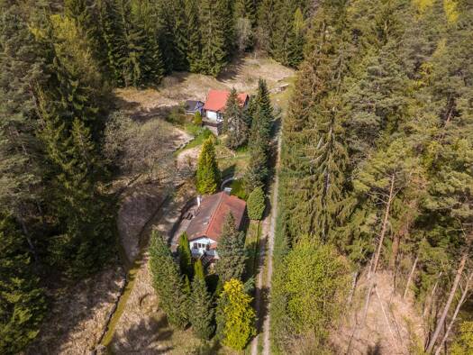 Mehrfamilienhaus zum Kauf 599.000 € 7 Zimmer 267 m² 33.301 m² Grundstück Ammerbach Jena 07745