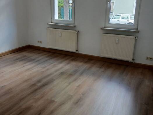 Wohnung zur Miete 405 € 2 Zimmer 54 m² Geschoss EG/1 frei ab sofort West Rudolstadt 07407