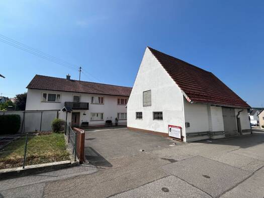 Bauernhaus zum Kauf 398.000 € 8 Zimmer 160 m² 952 m² Grundstück frei ab sofort Mainburg Mainburg 84048