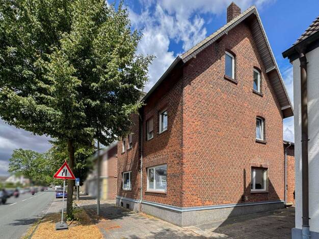 Mehrfamilienhaus zum Kauf 299.000 € 6 Zimmer 140 m² 876 m² Grundstück Diestedde Wadersloh 59329
